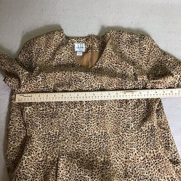 Vintage August Hale Women Leopard Print Dress 100% Silk Sheath Dress  Sz.8 EUC - Picture 4 of 7